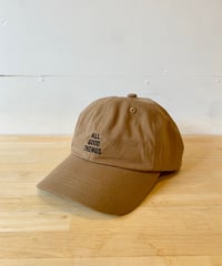 odds （ユニセックス） / STICH CAP 刺繍ロゴキャップ【ブラウン】