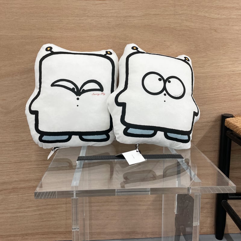 Meriyasu Kataoka's Cushion Collection - No.12 |