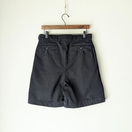 《 Men's 》HATSKI / 2Tuck Easy Chino Shorts ( BLACK )