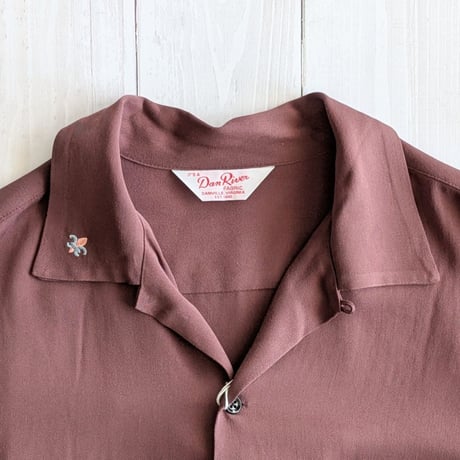 《 MEN 》 DAN RIVER  / 50S EMBROIDERY S/S SHIRT  ( BROWN )