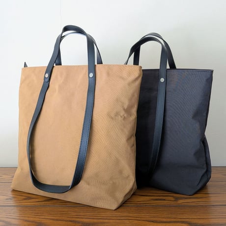 《 WOMEN 》 .URUKUST / TWIST-ZIP Small ( 2 colors )