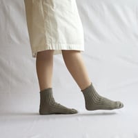 《 UNISEX 》 NISHIGUCHI KUTSUSHITA / リネンリブソックス ( 5 colors )