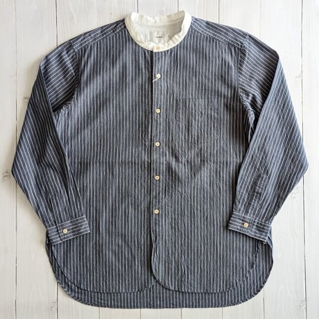 《 UNISEX 》RINEN / 40/1オーガニックブロードストライプ クレリックスタンドカラーシャツ ( ネイビー )