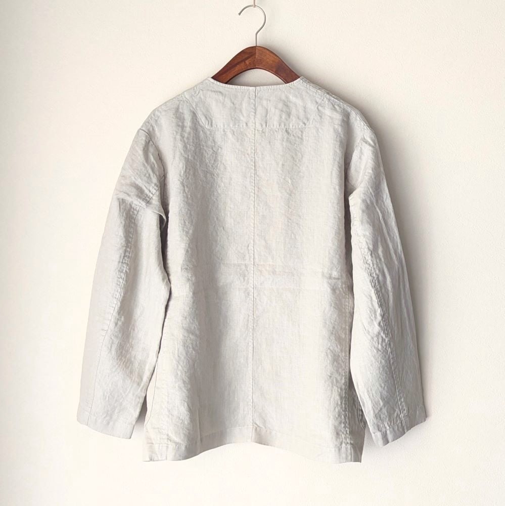 UNISEX 》RINEN / 40/1リネン平織 ノーカラージャケット ( サンド )