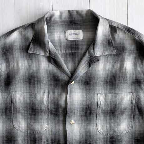 《 MEN 》 TOWNCRAFT / 60S OMBRE LOOP COLLAR S/S SHIRTS  ( GREY )