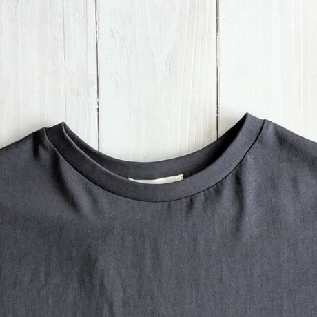 《 WOMEN 》 sosotto / 40/2シルケット天竺裾ドロストLIBERTYギャザースリーブTシャツ ( ネイビー )