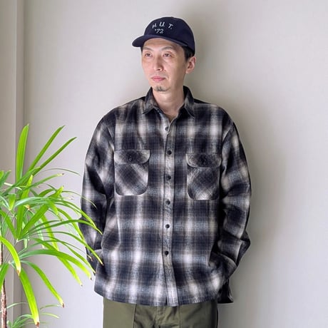 《 UNISEX 》 H.UNIT / H.U.T embroidery ball cap ( 2 colors )