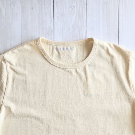 《 Unisex 》HATSKI / Crew Neck S/S Tee ( Vanilla )