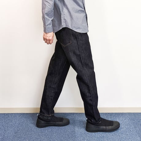 《 UNISEX 》 HATSKI / Loose Tapered Denim ( ONE WASH )