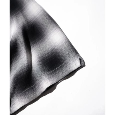 《 MEN 》 TOWNCRAFT / 60S OMBRE LOOP COLLAR S/S SHIRTS  ( GREY )