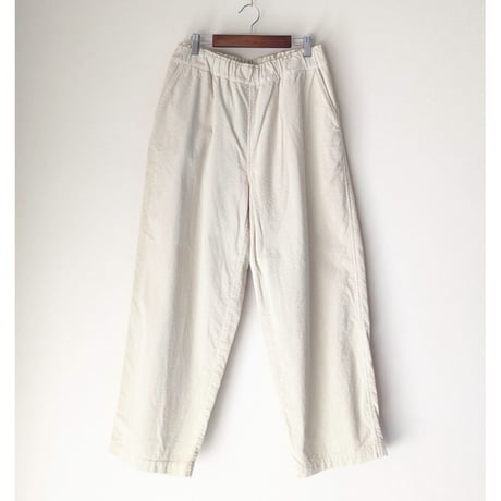 《 UNISEX 》 RINEN / 12/1 11ウェルコーデュロイ リラックスパンツ ( エクリュ )
