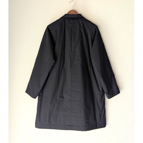 《 UNISEX 》 RINEN / 綿ナイロンタイプライター 中綿ボンディング ステンカラーコート ( クロ )