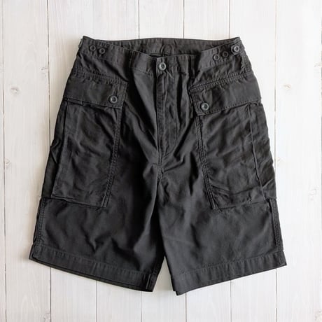 《 UNISEX 》 H.UNIT / Back satin military shorts ( BLACK )