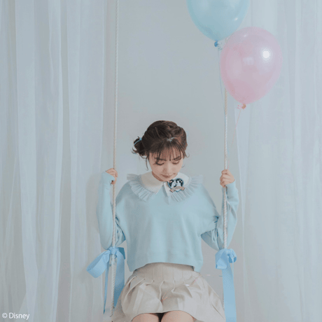 〈Disney / CINDERELLA〉dreamy castle sweatshirt