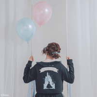 〈Disney / CINDERELLA〉dreamy castle sweatshirt