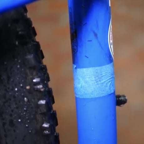テンジ [マルチ泥・汚れ落とし バイククリーナー] : 自転車、二輪・四輪、農機具にも使える強力泥落としスプレー｜TENZI Detailer AD-122