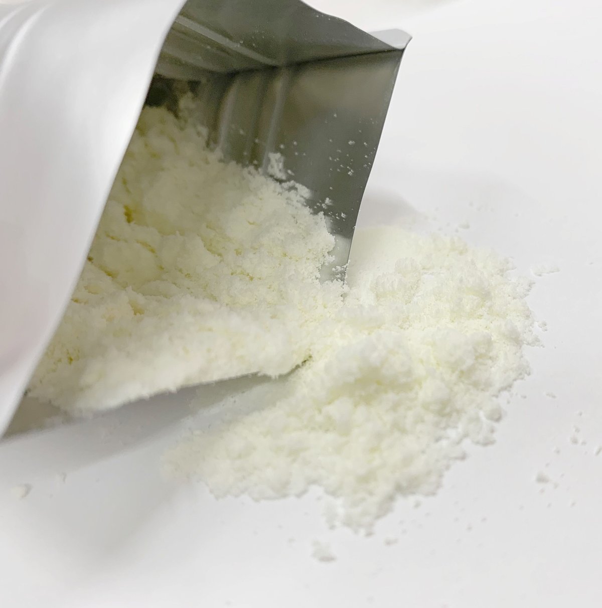 無添加】☆全脂肪☆オランダ産 山羊ミルク[50g] | KOBEZOOM通販サイト