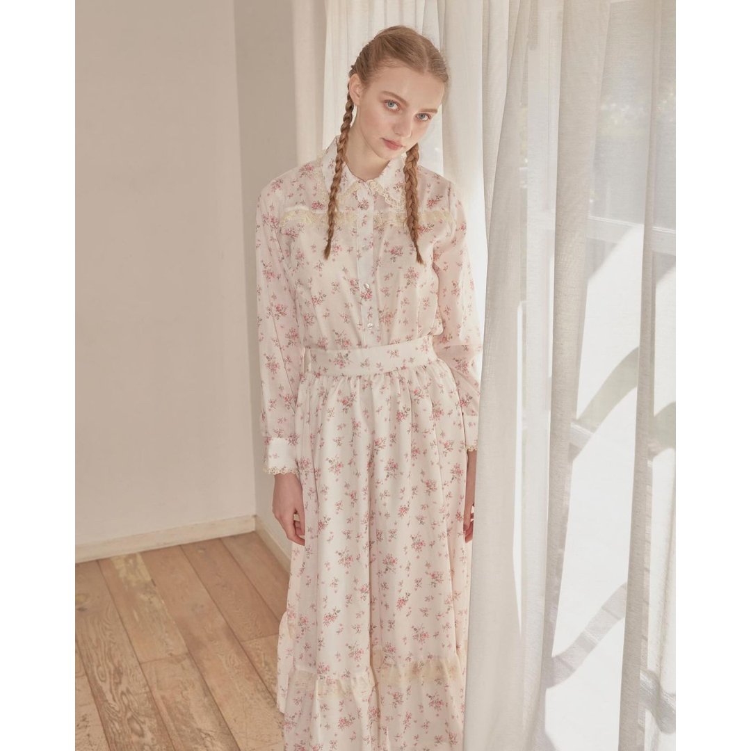 Floral vintage like blouse | Treat ürself Floral vintage like blouse | Treat ürself