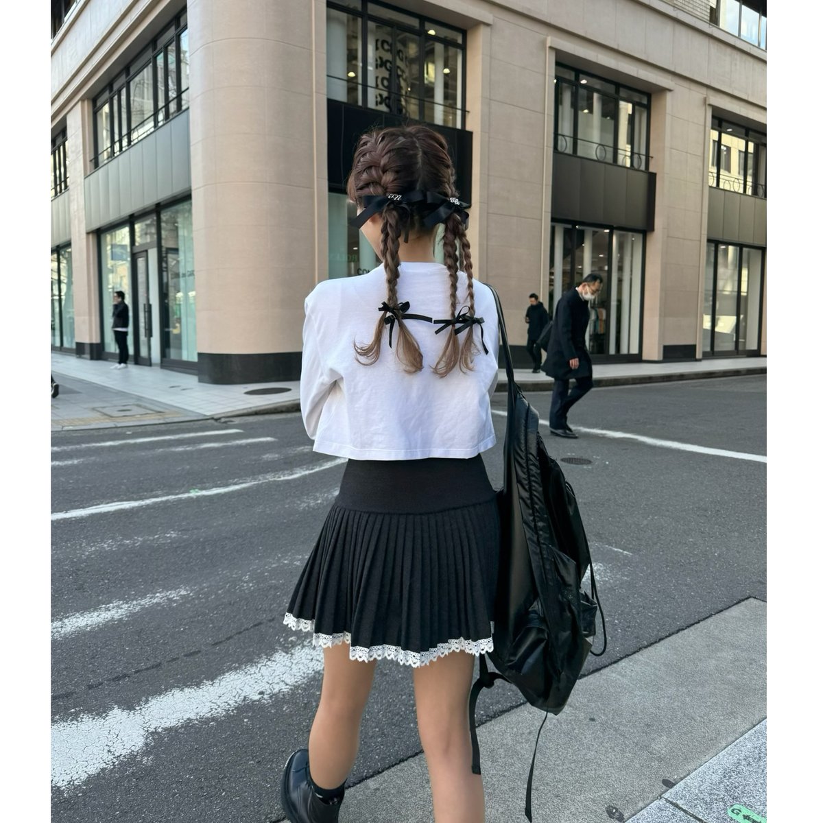 lace tape pleats mini skirt | Treat ürself lace tape pleats mini skirt | Treat ürself