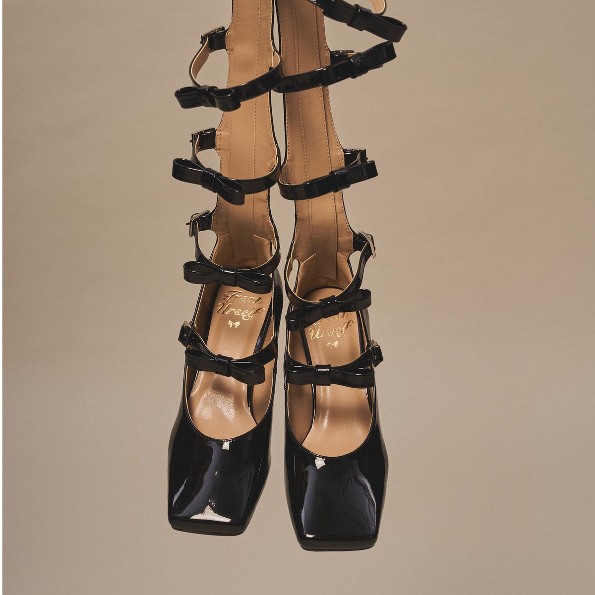 treat ürself original ribbon girly pumps