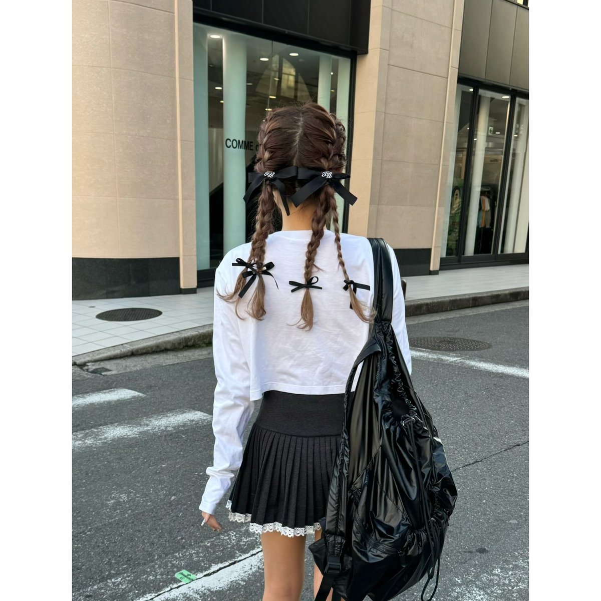 lace tape pleats mini skirt | Treat ürself lace tape pleats mini skirt | Treat ürself