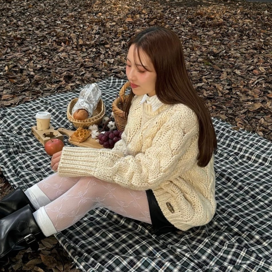 vintage like big cable knit | Treat ürself 