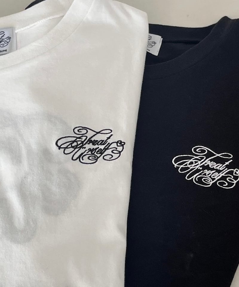Treat Ürself logo unisex T-shirts Treat Ürself logo unisex T-shirts | Treat ürself - トップス