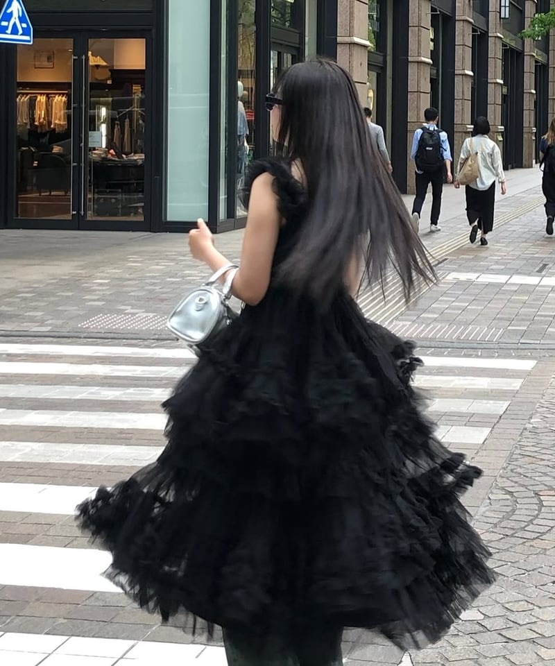 Ballerina” blooming tulle dress(black) | Trea