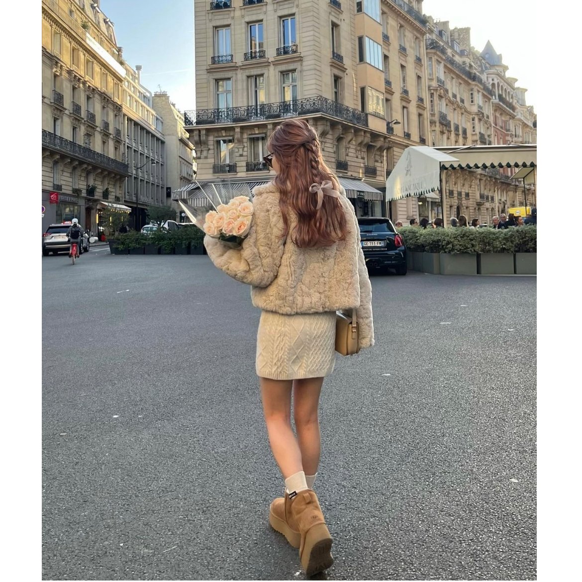 Bunny curly fur coat (beige) | Treat ürself