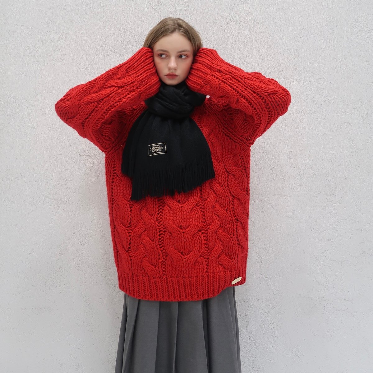 Treat Girl's muffler'24 | Treat ürself