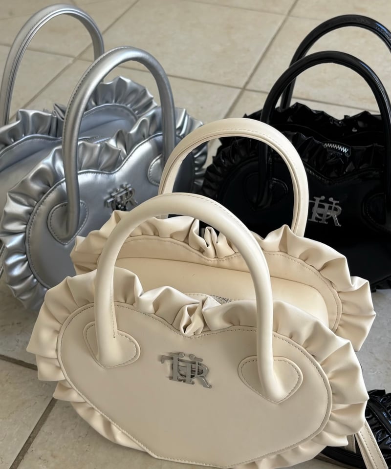 original leather heart bag | Treat ürself original leather heart bag | Treat ürself