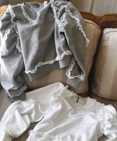 CATEGORY tops | Treat ürself CATEGORY tops | Treat ürself