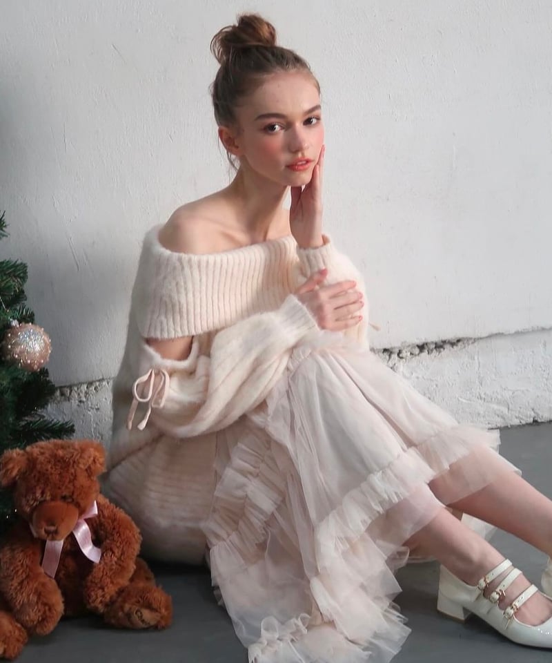 threat sleeve ribbon knit one-piece | Treat ürself