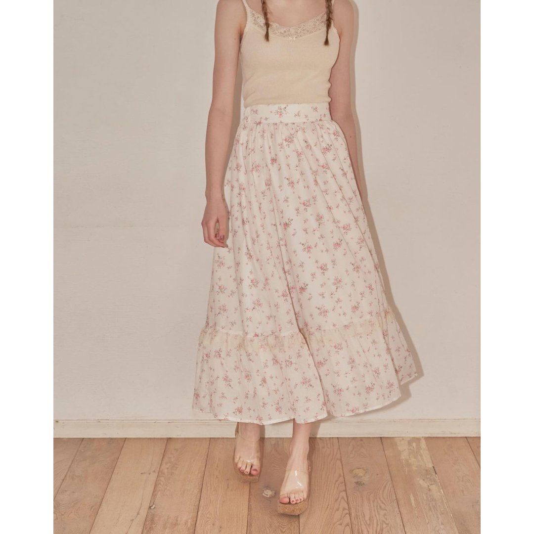 Floral vintage like skirt | Treat ürself