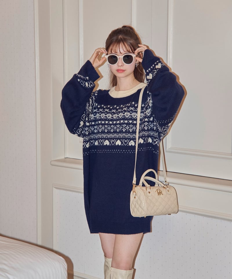 Treat LOVE sweater (navy×ivory) | Treat ürself