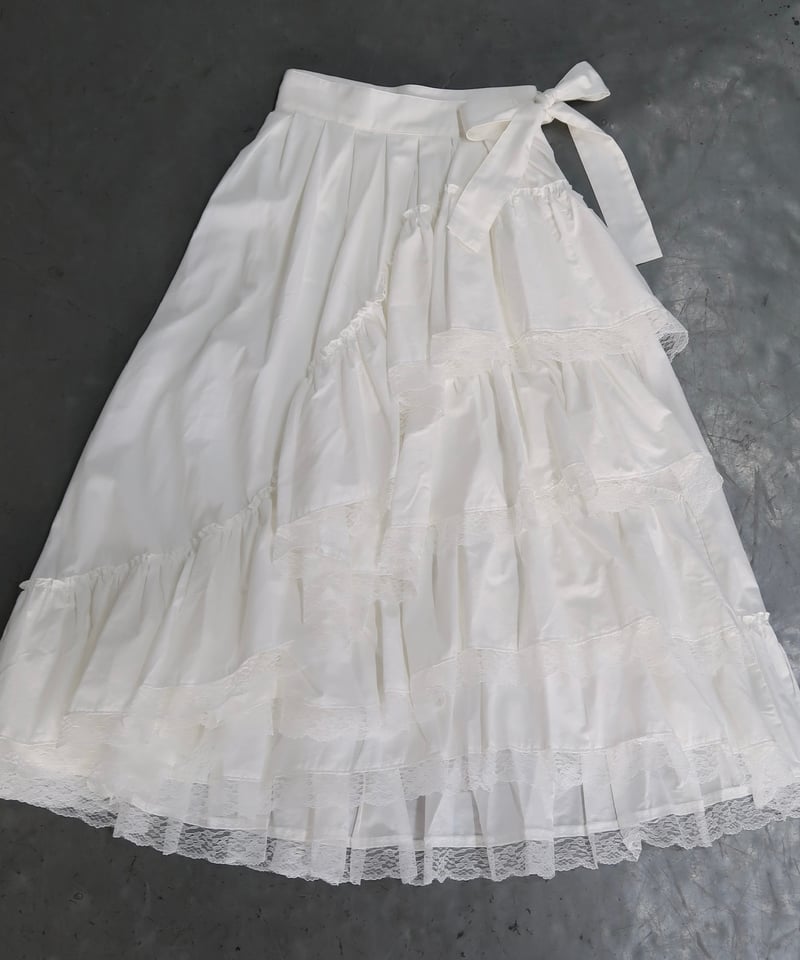 Angel ribbon lace asymmetry skirt | Treat ürself Angel ribbon lace asymmetry skirt | Treat ürself
