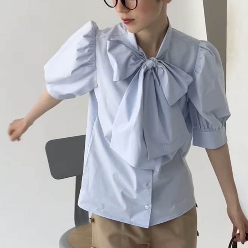 Kitten ribbon tie blouse(blue) | Treat ürself