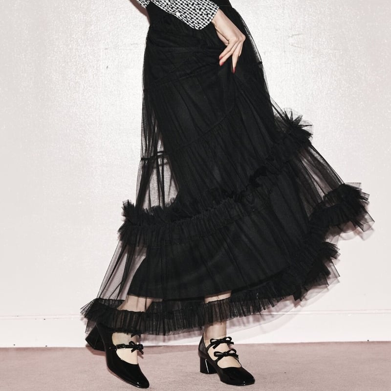 volume frill tulle skirt (black) | Treat ürself