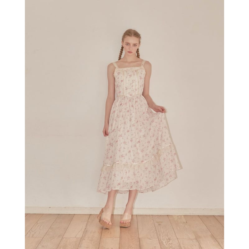 Treat Ürself Floral vintage like dress Treat Ürself Floral vintage like dress