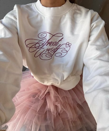 Treat Ürself logo sweat