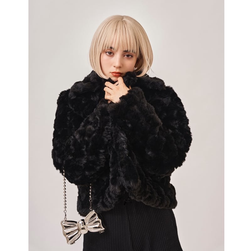 Bunny curly fur coat (black) | Treat ürself