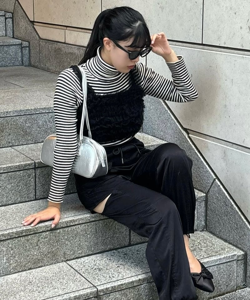 トリートユアセルフ　ニット Treat Ürself logo turtle neck knit | Treat ürself