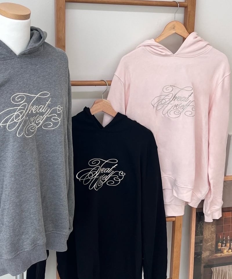 Treat Ürself logo hoodie | Treat ürself Treat Ürself logo hoodie | Treat ürself