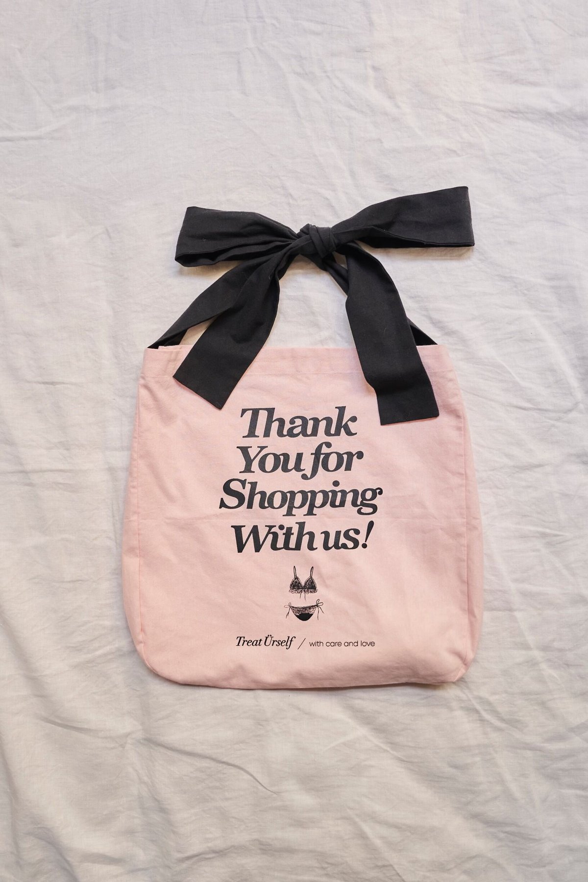 ribbon lingerie tote bag(pink) | Treat ürself