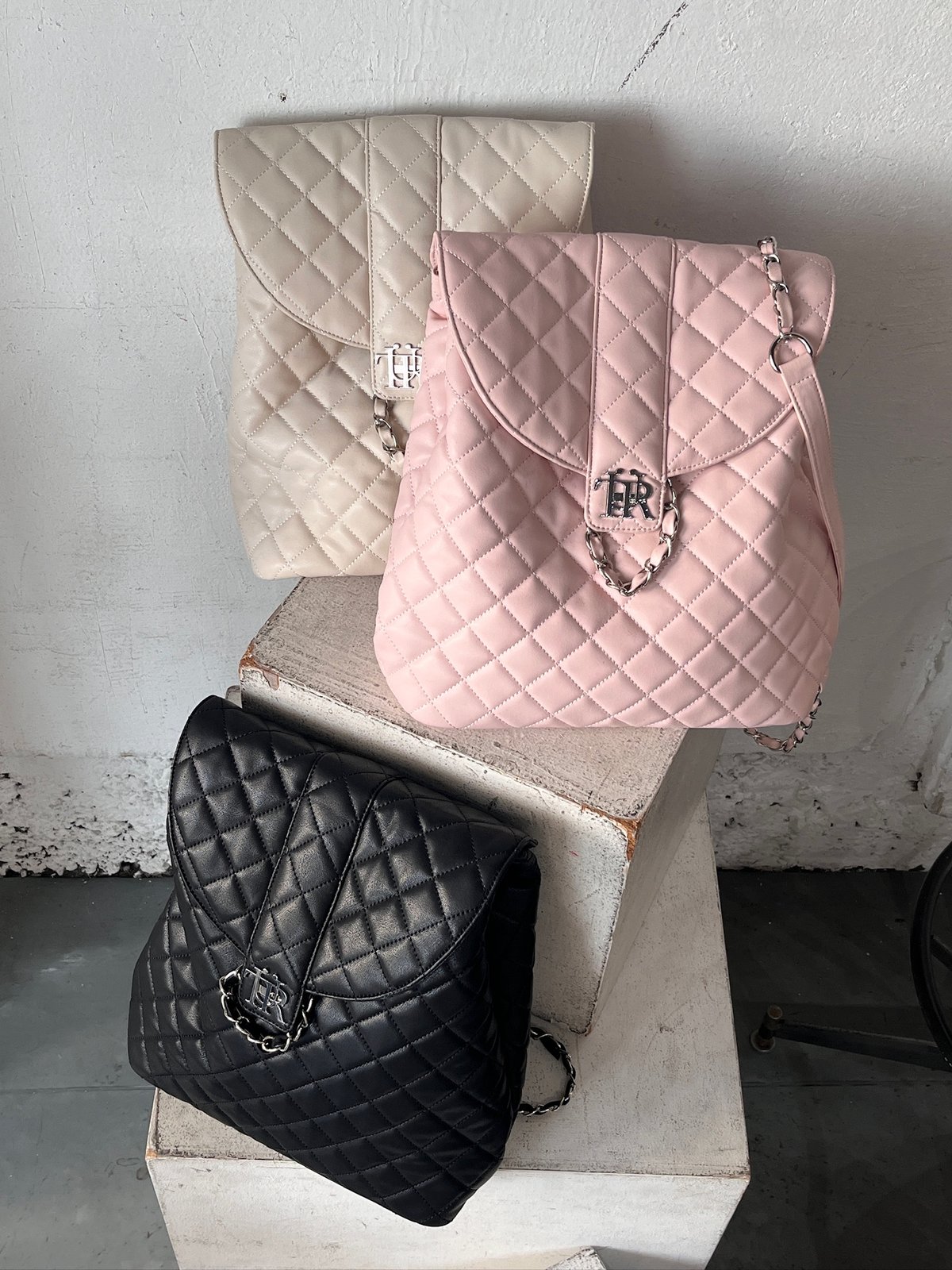 7th Anniversary quilting bag pack | Treat ürself 7th Anniversary quilting bag pack | Treat ürself