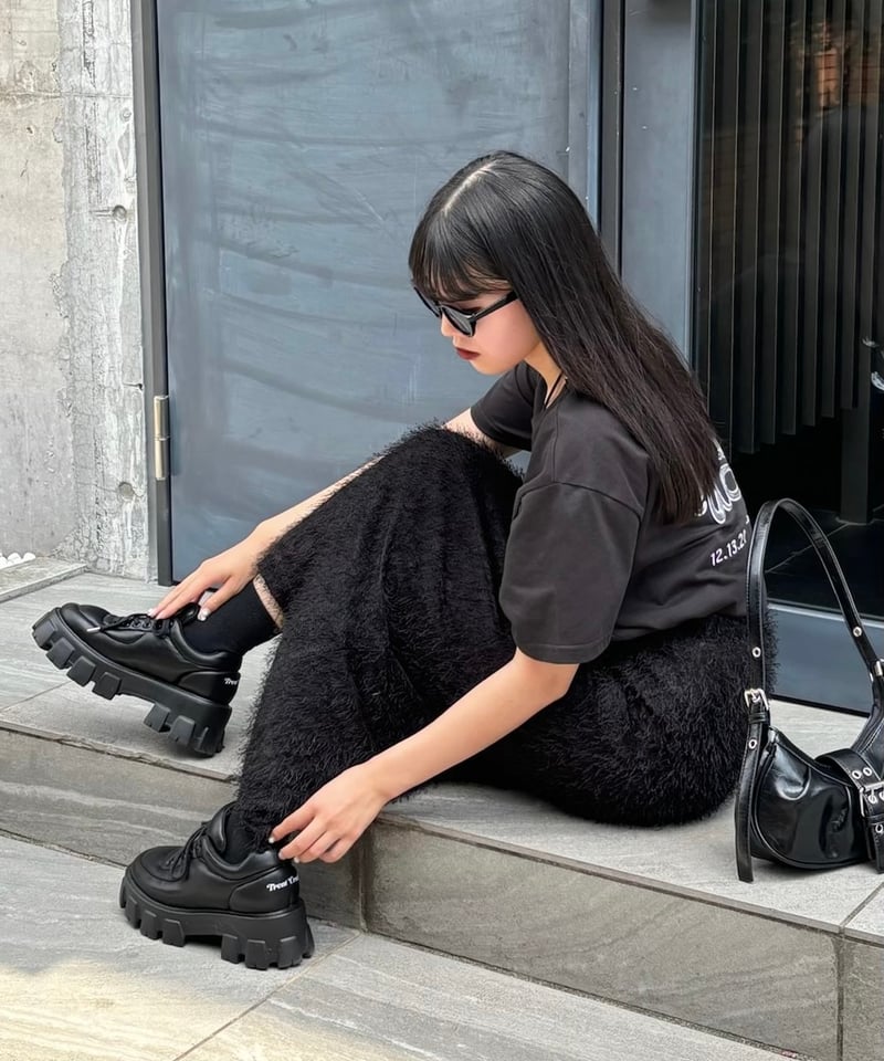WEB在庫なし】Treat Ürself platform sneakers
