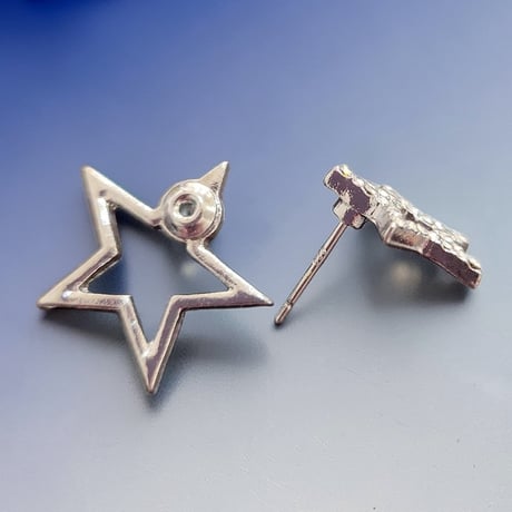 スターピアス　ゴールド　シルバー