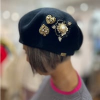 【ハンドメイド】アンティークビーズブローチ　バッグチャーム