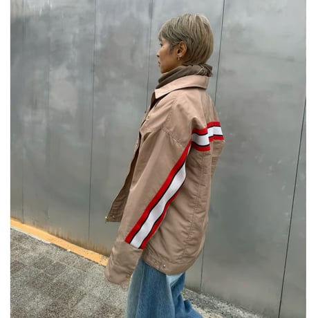 ラインデザインワークブルゾン　ベージュ