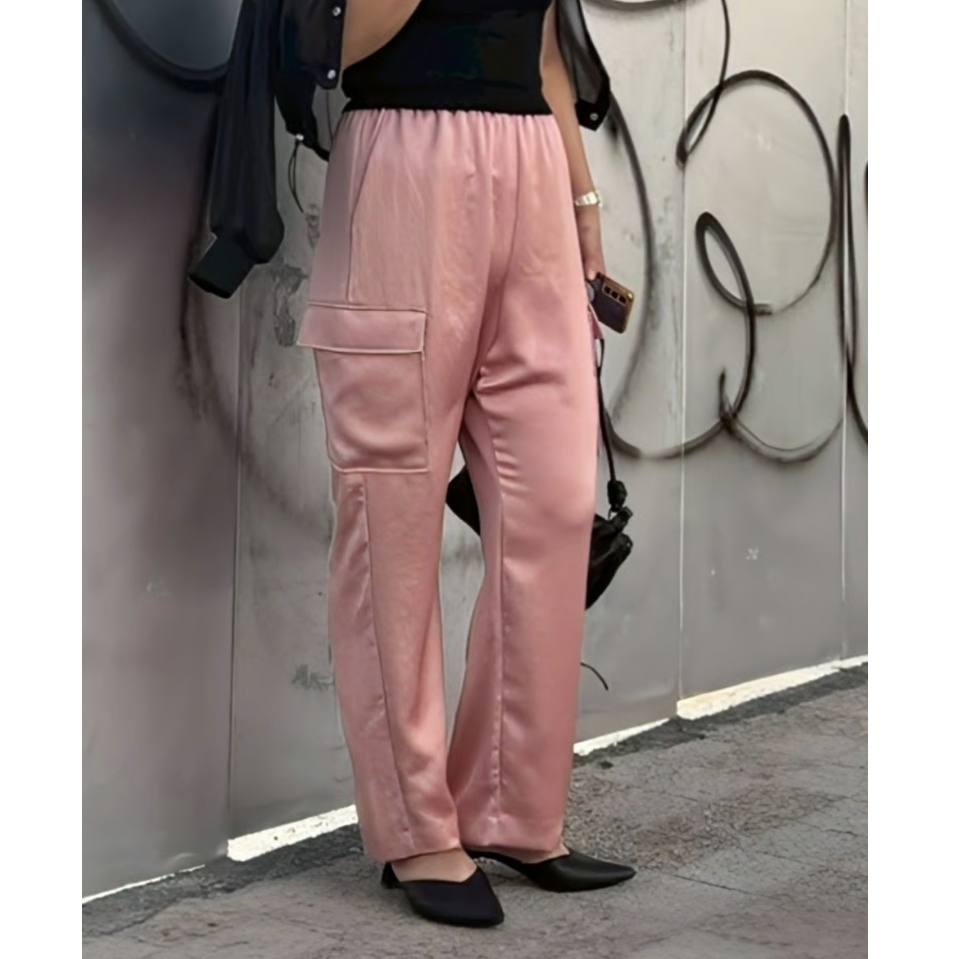 journalstandardLuxeサテンカーゴパンツ ピンク JOURNAL STANDARD LUXE（ジャーナルスタンダード ラックス）の